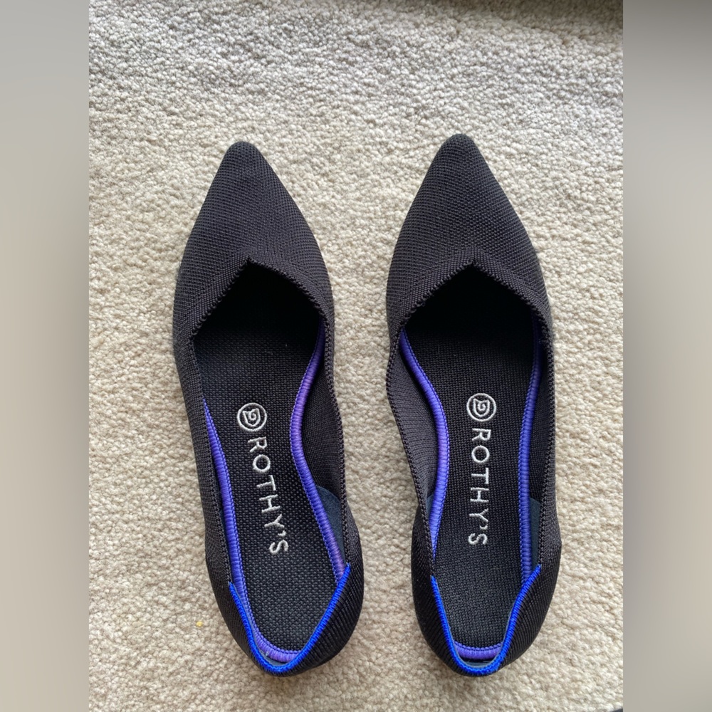 Rothy’s black flats Size 8.5